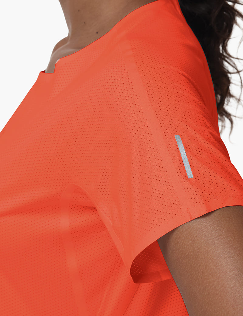 Haimont Women's Mountain Wind Trail T-Shirt in Orange Red