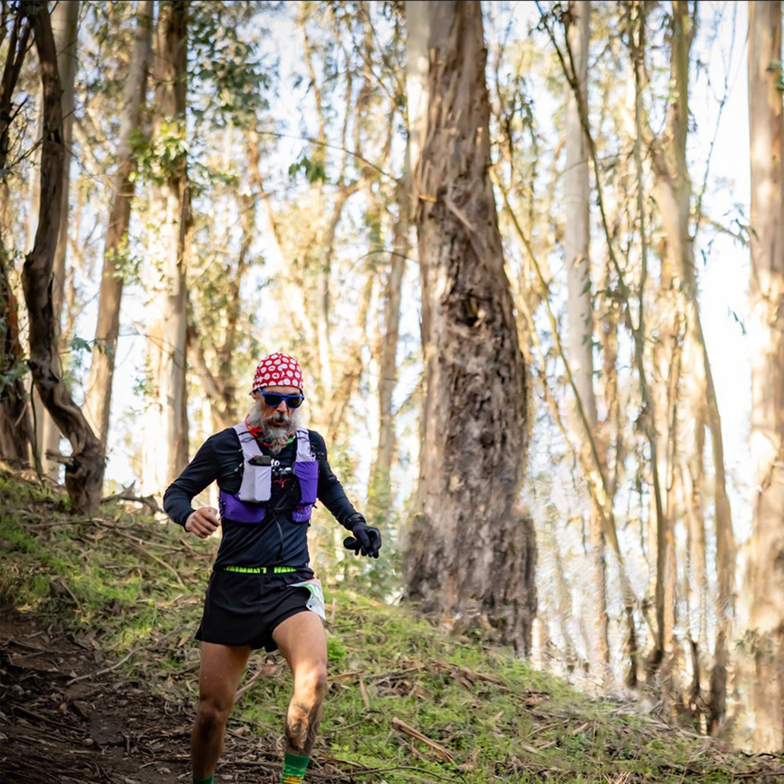 Haimont Running Packs 8L Pro Running Vest – The Ultimate Hydration Companion for Long-Distance Trail Runners