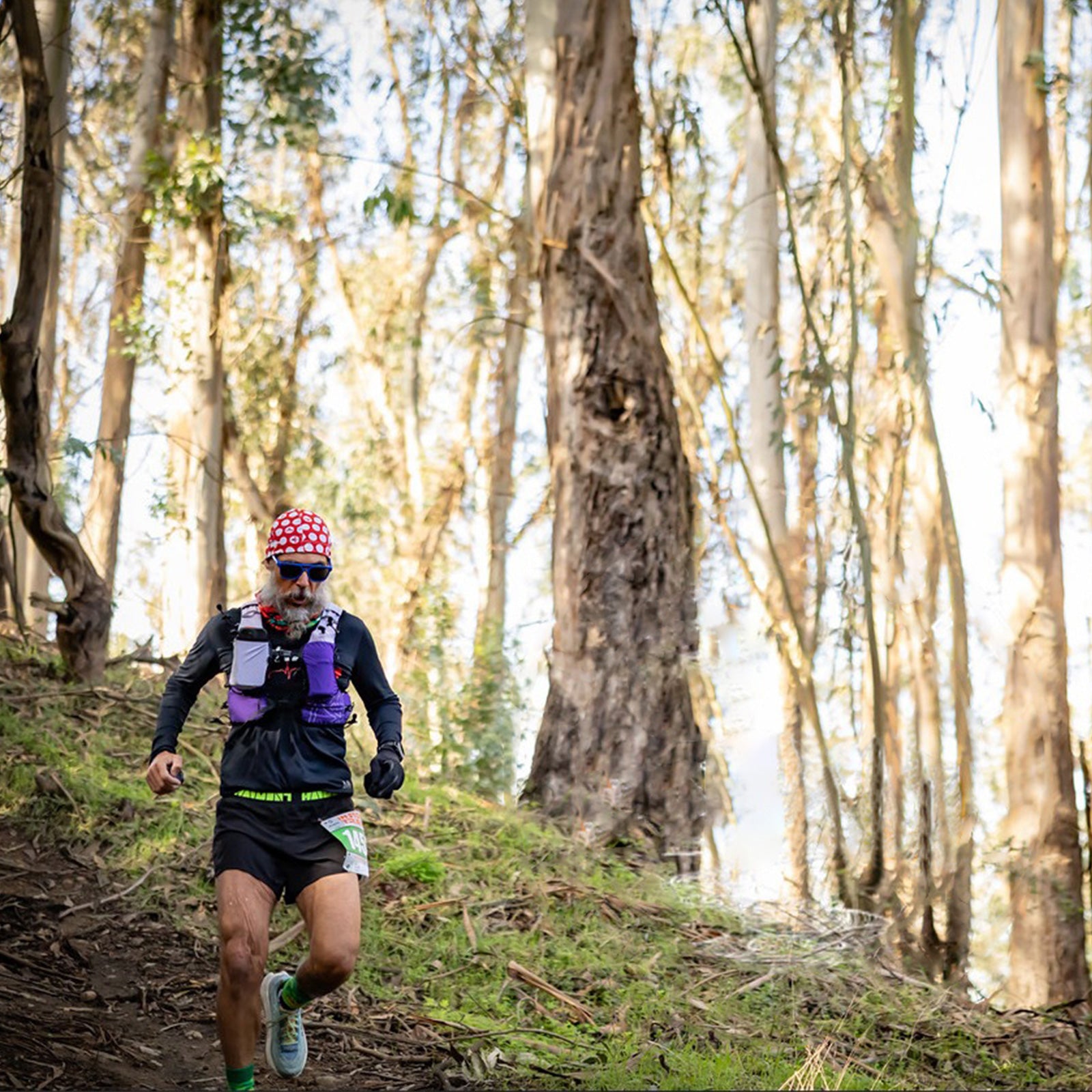 Haimont Running Packs 8L Pro Running Vest – The Ultimate Hydration Companion for Long-Distance Trail Runners