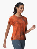 Haimont Women's Mountain Wind Trail T-Shirt in Glory Red