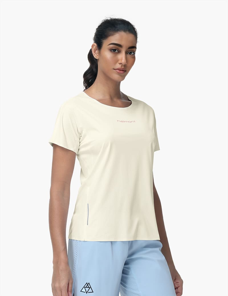 Haimont Women's Mountain Wind Trail T-Shirt in Lvory White