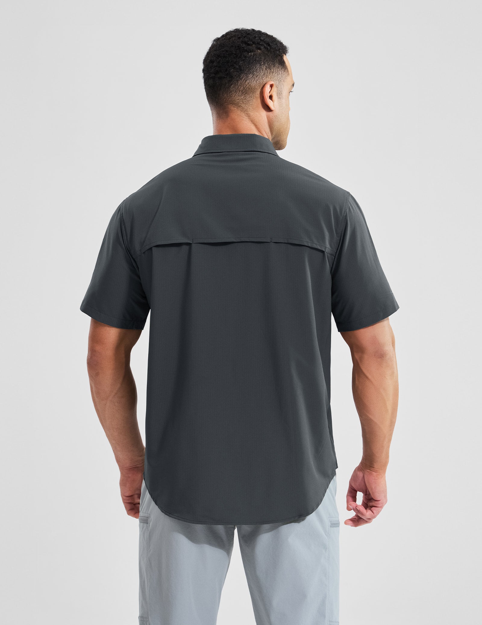 Camisa básica para hombre