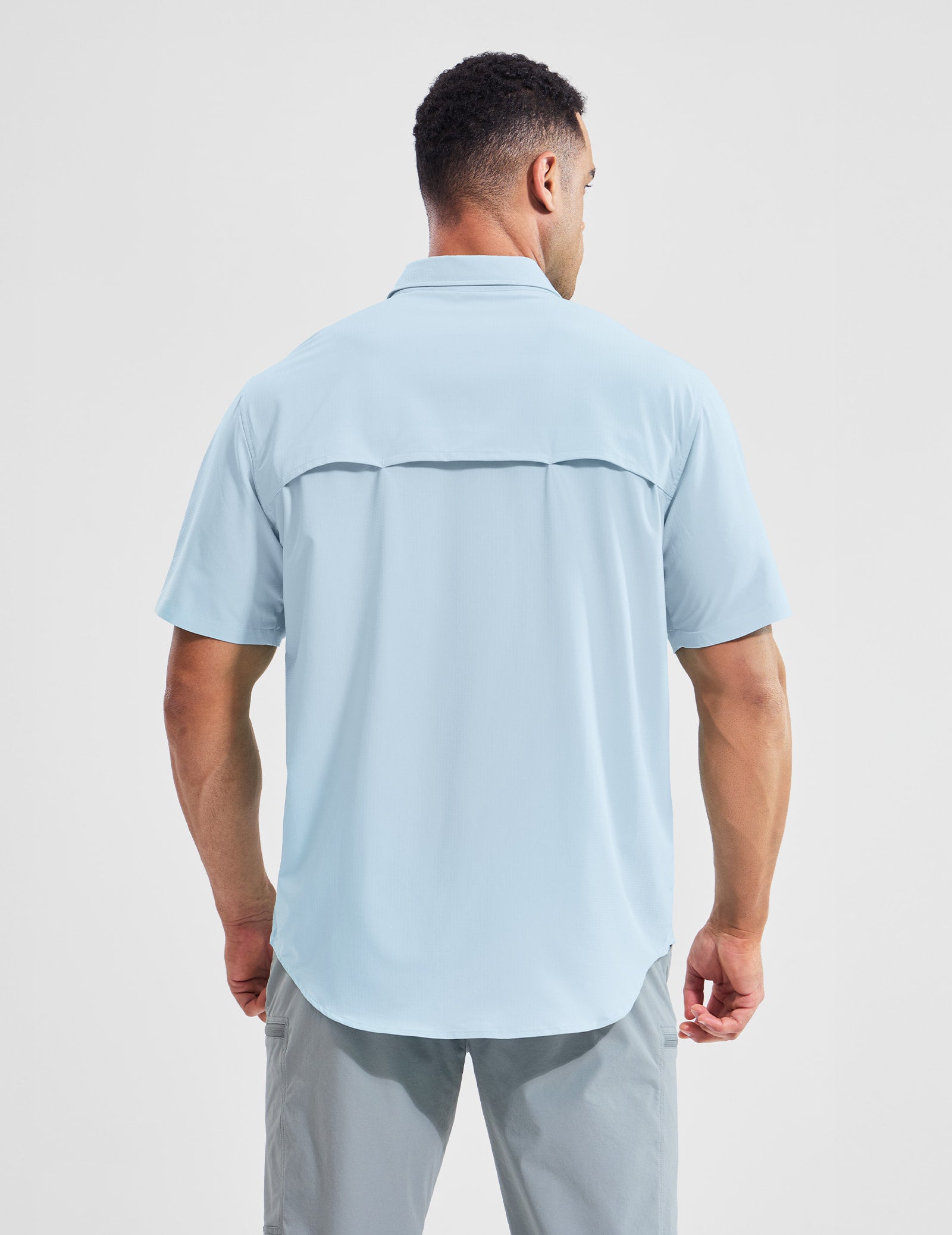 Camisa básica para hombre