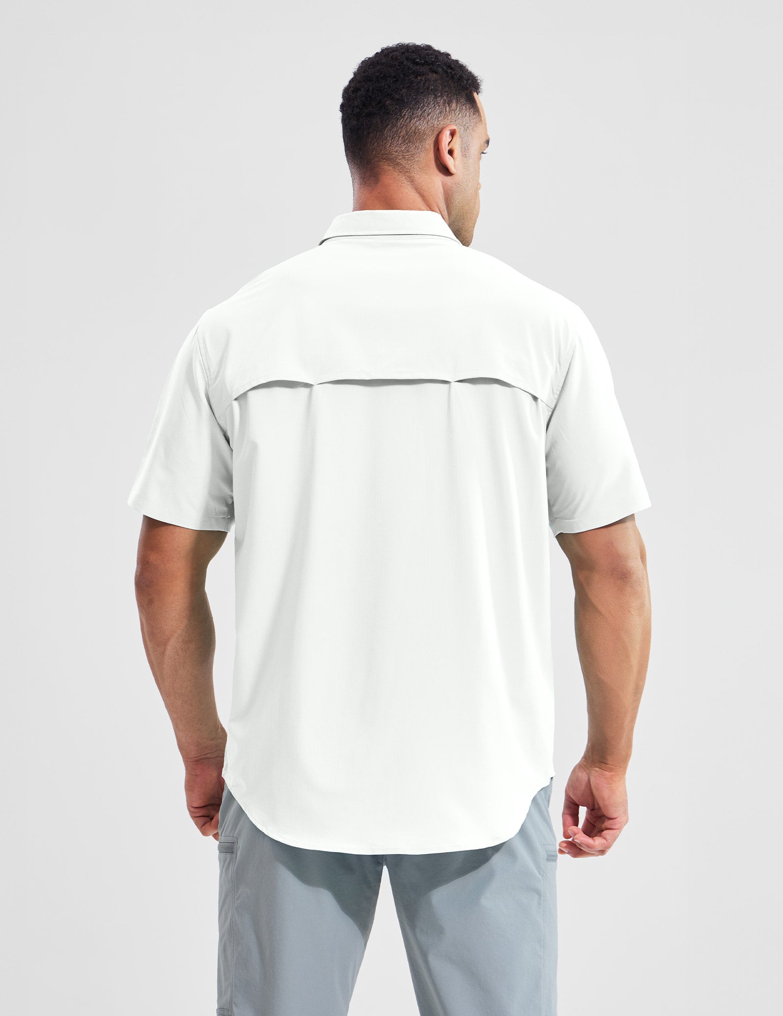 Camisa básica para hombre
