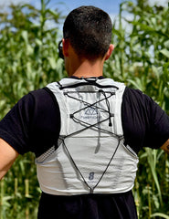 Unisex UltraLight 8L Trail Running Vest in White